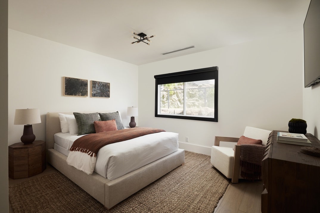 Meghan Trainor Lists LA Home 17