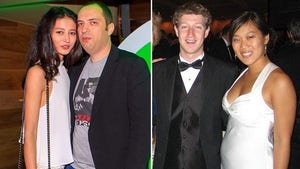 WhatsApp Babe vs. Facebook Babe -- Who'd You Rather?
