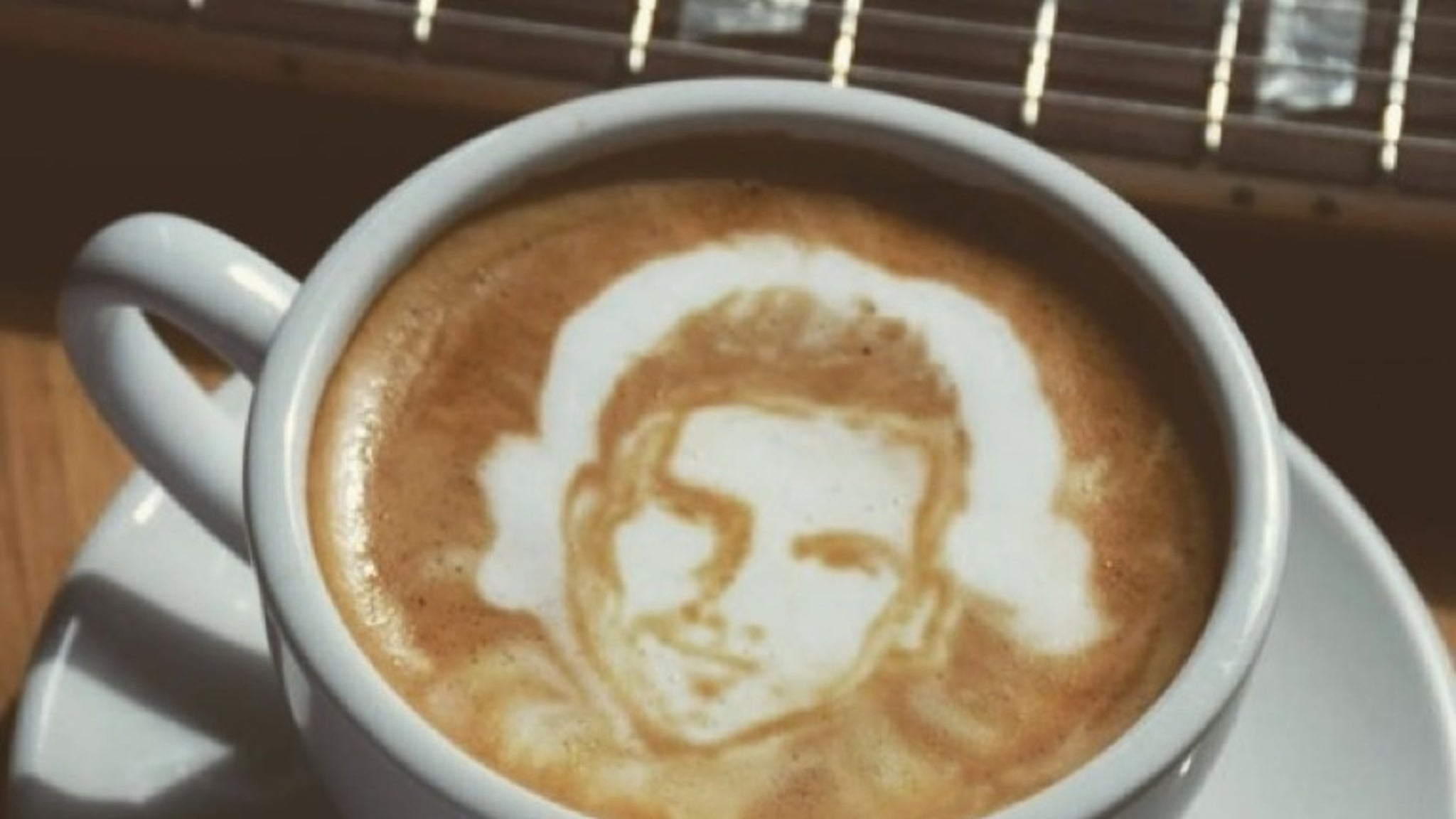 Instagram's Celebrity Latte Art