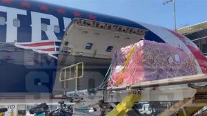 Patriots Jet Flying to Haiti, Loaded with Earthquake Relief Supplies