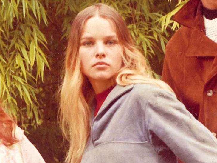 Michelle phillips pictures