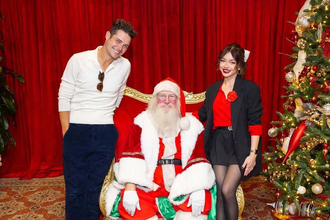 Wells Adams and Sarah Hyland