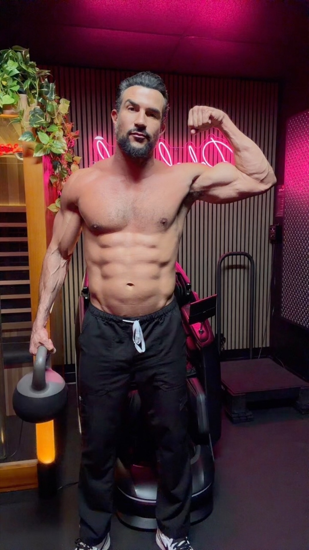 Bryan Abasolo