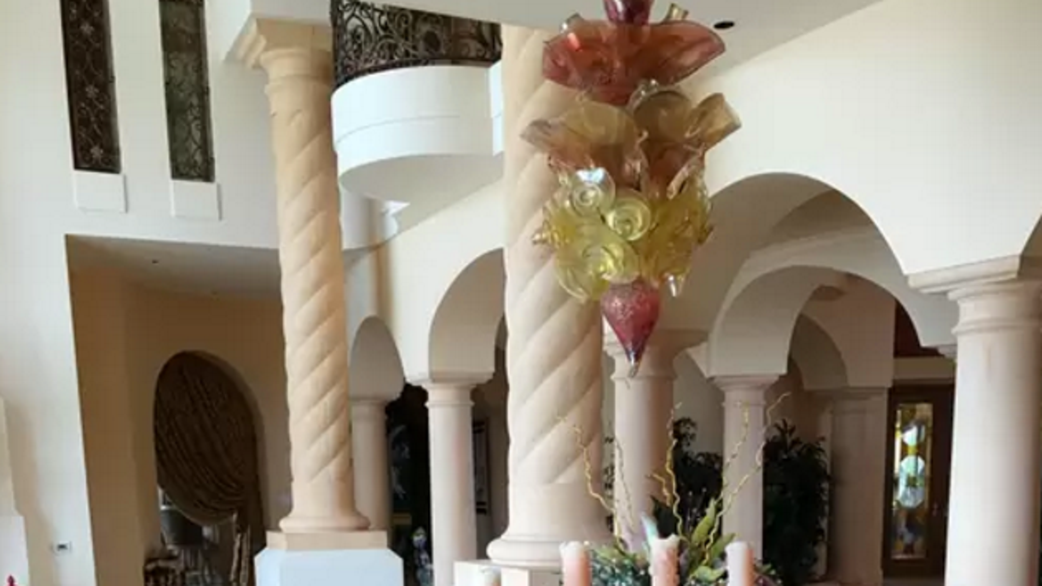 Justin Bieber's Airbnb The Palatial Home