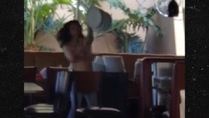 Topless, Pissed Off Woman Smashes Plates at Denny's Until Cops Arrive