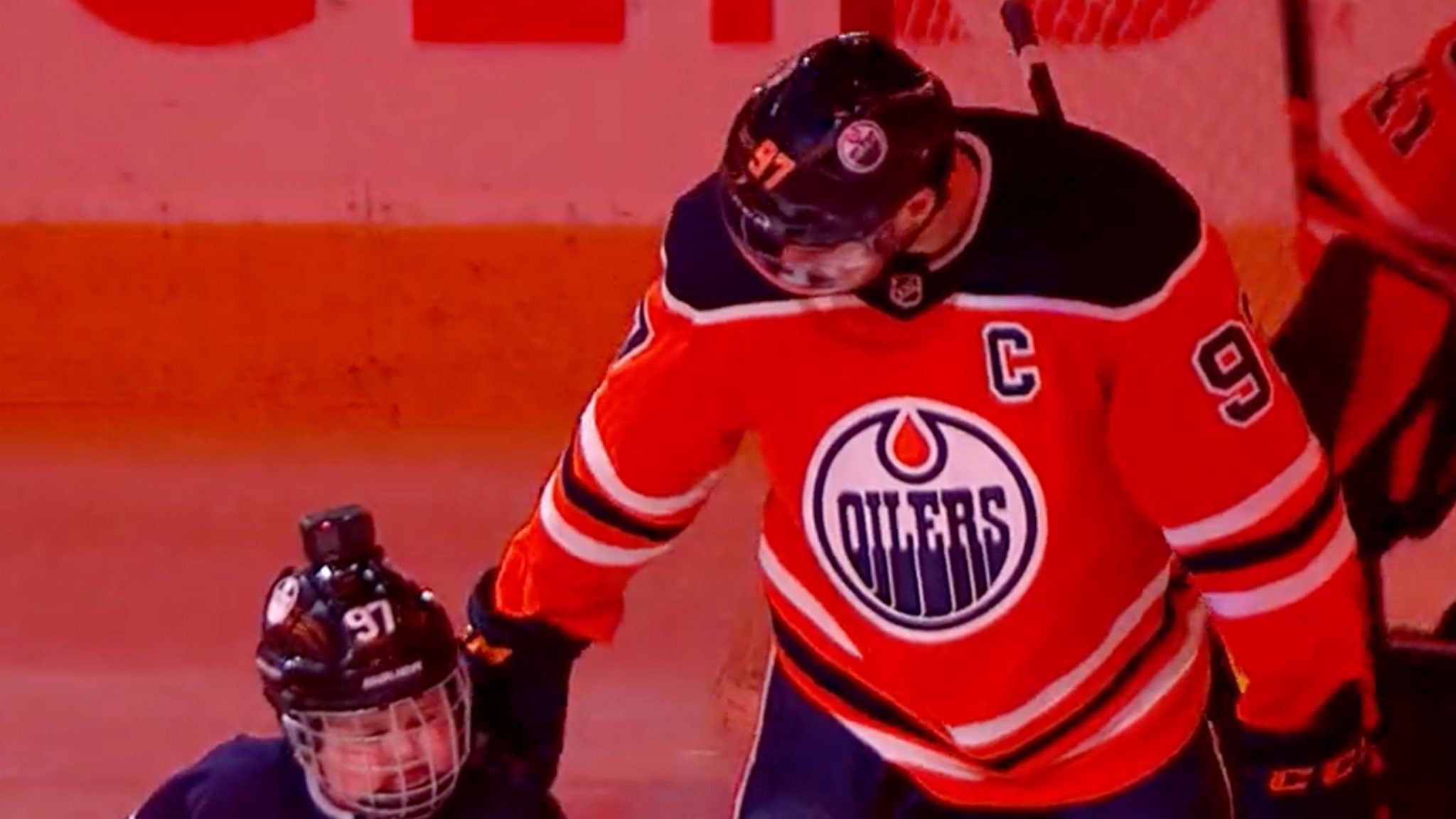 Connor McDavid Gives Pep Talk To 5-Year-Old Battling Stage Four Brain Cancer