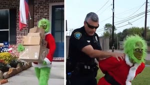 120425_grinch_texas_police_primary