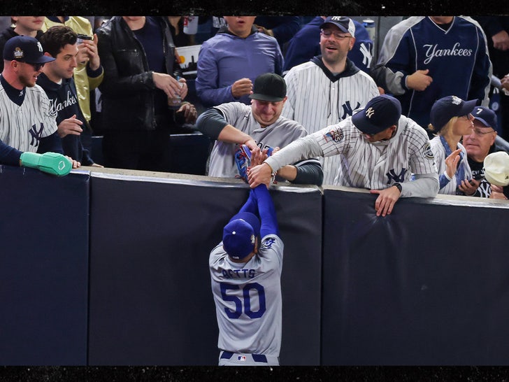 mookie betts fans steal ball