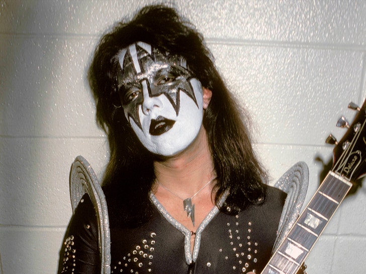 KISS Guitarist Ace Frehley Dead at 74