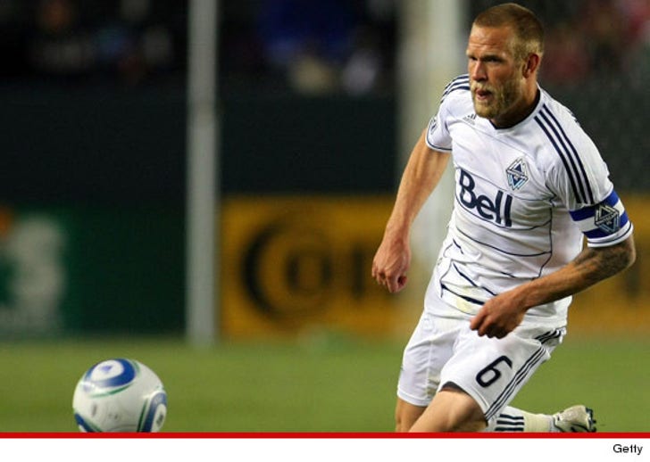 MLS Star Jay DeMerit -- Foots Bill For Boozy-Canadian Fans :: 0831-jay-demerit-getty-3