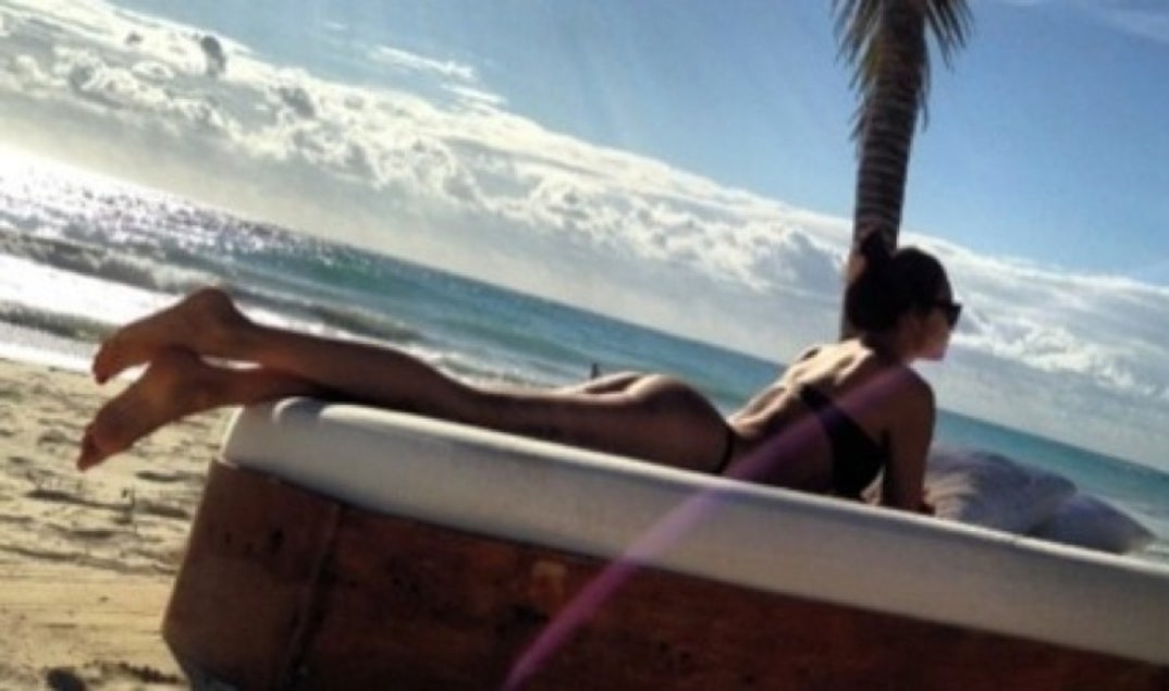 0308_irina_shayk_snaps30