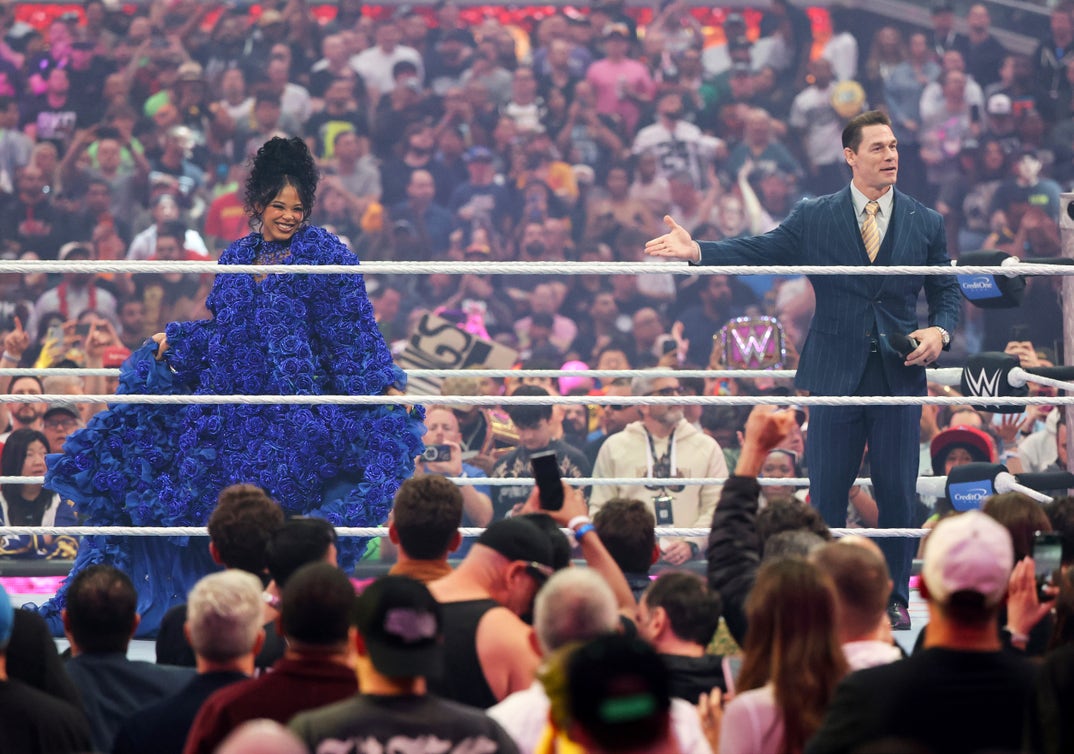 Bianca Belair returns to the shock of WrestleMania 42 host John Cena