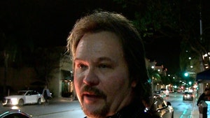 0518-travis-tritt-tmz-03