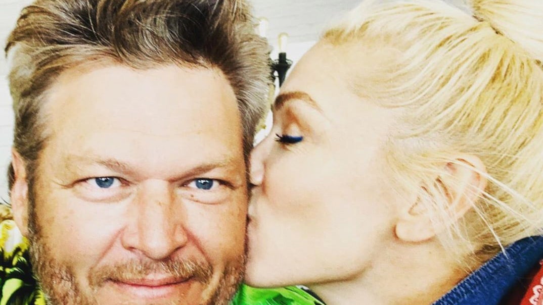 1027-gwen-stefani-blake-shelton-together-footer