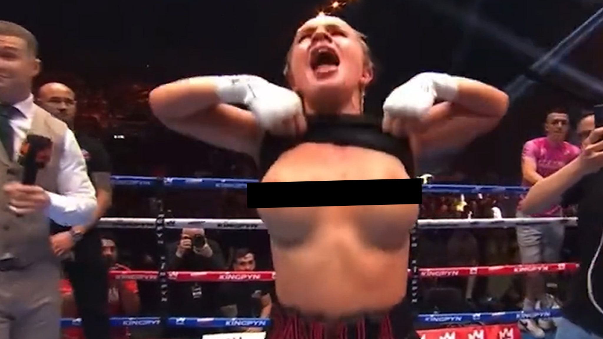 Daniella Hemsley Flashes Breasts Got Banned From Boxing Final Photos