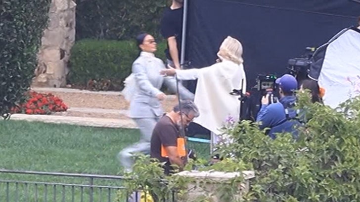 Kim Kardashian & Glenn Close Hug It Out on ‘All’s Fair’ Set