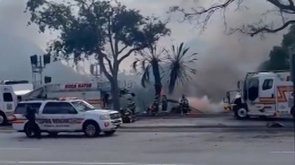 041125_boca_raton_plane_crash-kal