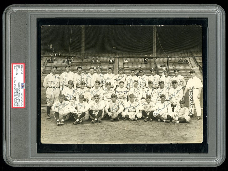 1927 Yankees Team Photo 11X14 Ruth Gehrig Lazzeri New York Murderers' Row  B&W