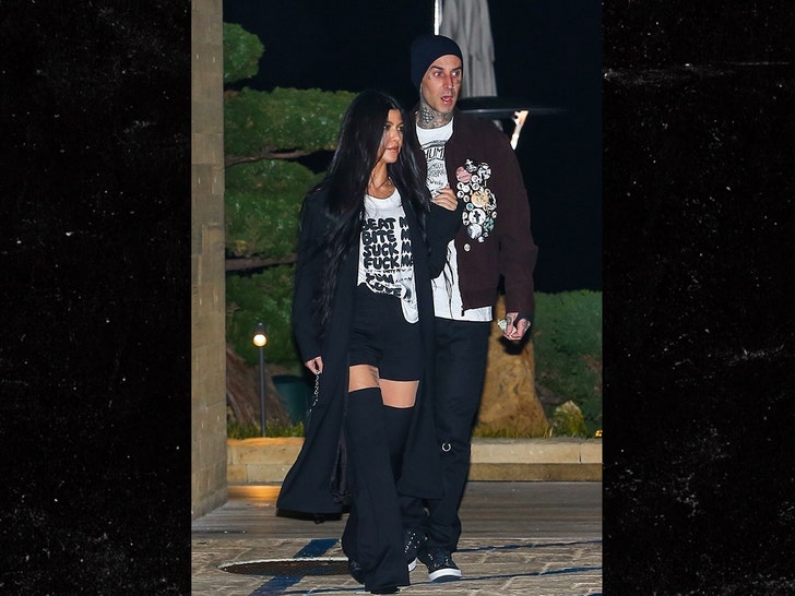 0320-kourtney-kardashian-travis-barker-backgrid-02