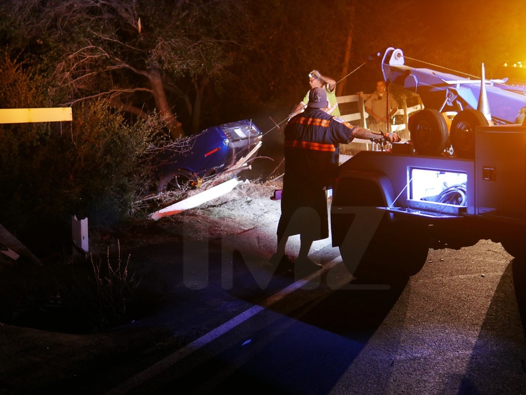 Kevin Hart Sustains Major Back Injuries In Car Crash Page 4 Sherdog Kevin Hart Sustains Major Back Injuries In Car Crash Page 4 Sherdog