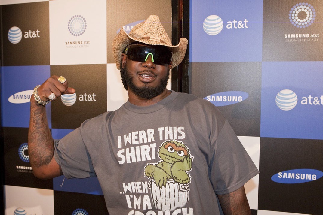 T-Pain was inspired by Chris Stapleton’s “Tennessee Whiskey” cover, leading him to create his own version for his On Top of the Covers EP. He later performed it at West Hollywood’s The Sun Rose on Sunset.
