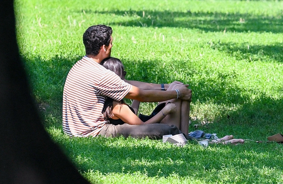 Olivia Rodrigo Park PDA 3