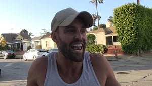 Ex-'Bachelorette' Star Robby Hayes Says Producers Screwed Up Lincoln Adim Situation