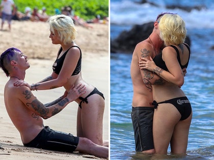 1222-paris-jackson-beach-pda-primary-2