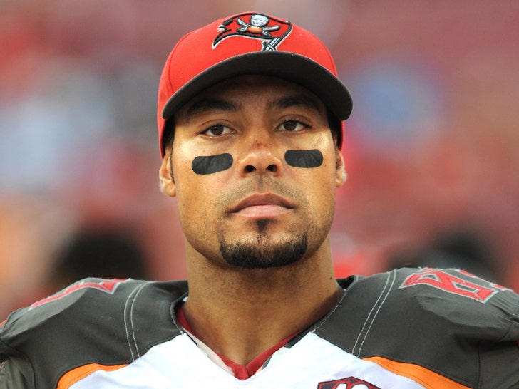 Vincent Jackson Diagnosed With Stage 2 CTE After Brain Study