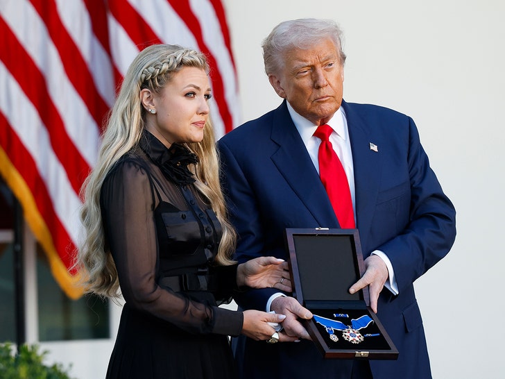 donald-trump-erika-kirk-getty-2