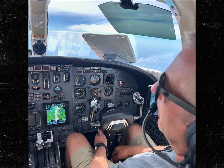 Greg Biffle jet sub insta