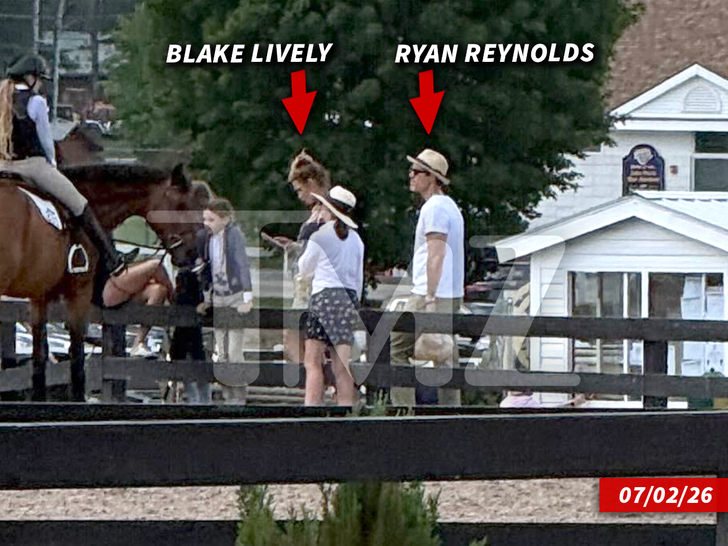 blake lively ryan reynolds tmz wm 2.1