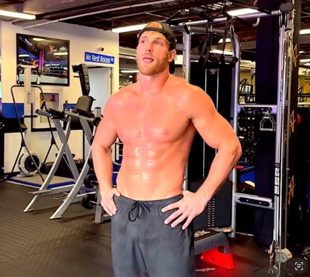 Logan Paul Hot Shots 1