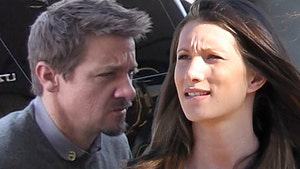 Jeremy Renner Claims Ex Sent His Nudes to Humiliate Him, is Sex Obsessed