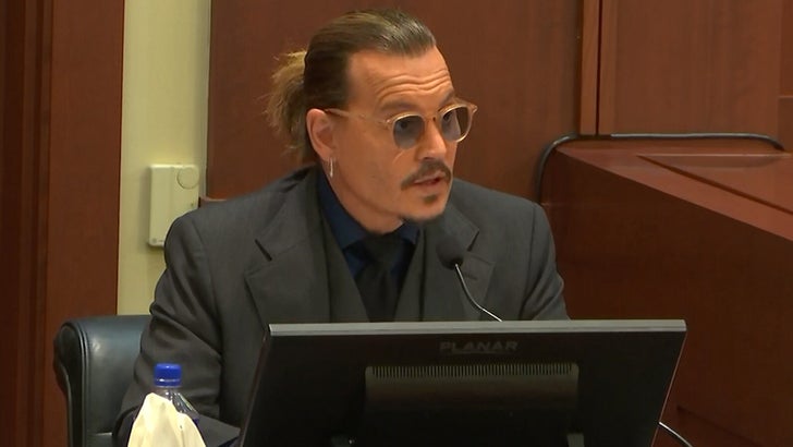 Johnny Depp Drug Pics Shown in Court Along with Texts About Sex with Ambers Corpse pic