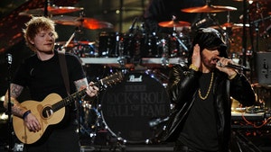 Rock & Roll Hall of Fame Inducts Eminem, Dolly Parton, Lionel Richie and Carly Simon