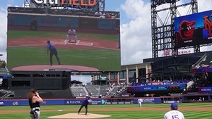 082124-mets-first-pitch-primary