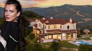 1001-Bella-Thorne-LA-Home-Sold-PRIMARY