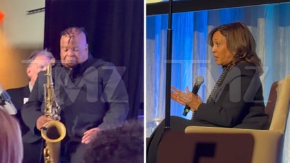 man-falls-asleep-kamala-harris-kal-04-30-2026