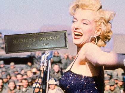 0120-marilyn-monroe-grave-marker-getty-2