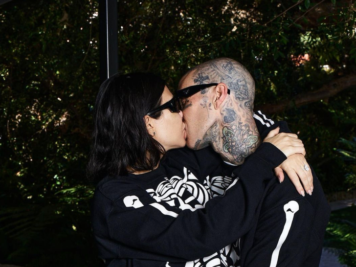 Kourtney Kardashian and Travis Barker Together