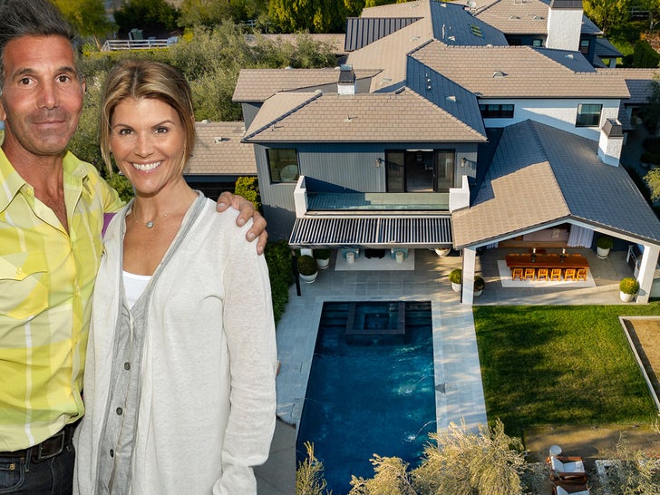 Lori Loughlin and Mossimo Giannulli Find Buyer For L.A. Home