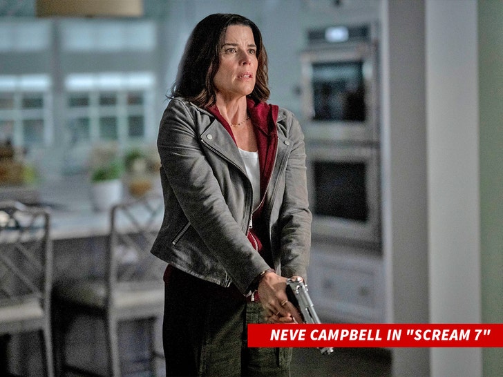 neve campbell in scream 7 everett collection 1
