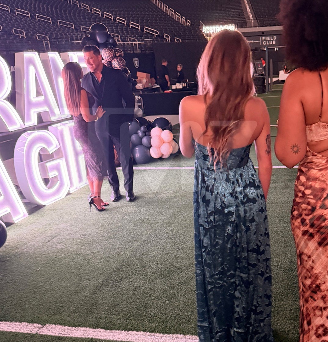 1023 Jax Taylor & Lori Krebs Gift Gala Vegas 9