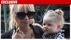 Nicole Richie: The Paparazzi Are Scaring My Kids!