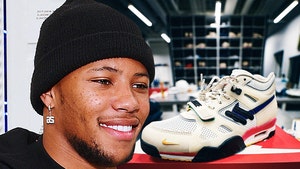 Saquon Barkley Hooks Up Penn State Football With His New Nike Air Trainers
