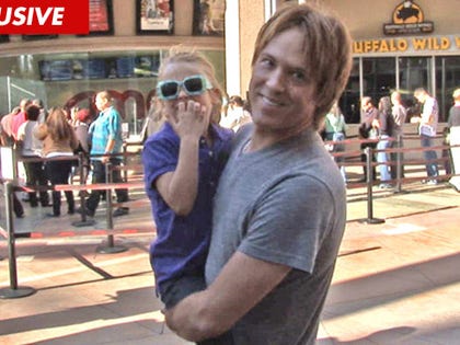 TMZ Live -- Larry Birkhead in the House!!!