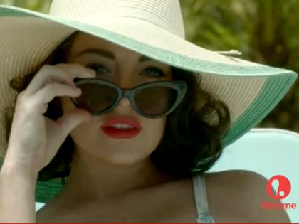 1116-lindsay-lohan-lifetime