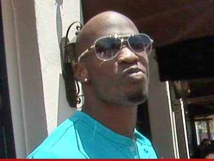 1221_chad_ochocinco