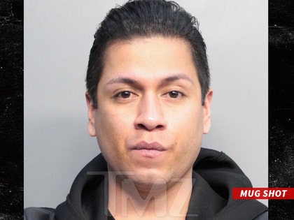 0317_Rudy-Youngblood_mug-wm